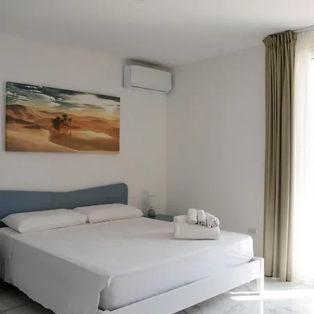 Panta Rei Charme Suite - 6 Min Dalle Spiagge Pachino