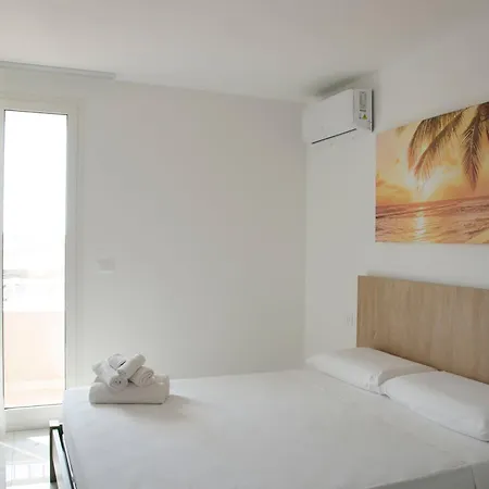 Panta Rei Charme Suite - 6 Min Dalle Spiagge Bed & Breakfast *