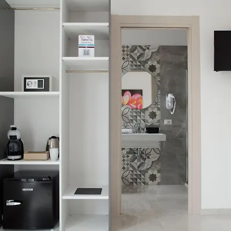 Bed & Breakfast Panta Rei Charme Suite - 6 Min Dalle Spiagge *