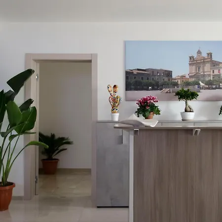 Panta Rei Charme Suite - 6 Min Dalle Spiagge Bed & Breakfast Pachino
